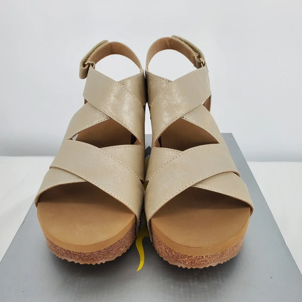 Volatile Tory Gold Metallic Platform Wedge Sandals Womens Size 11 Slingback New